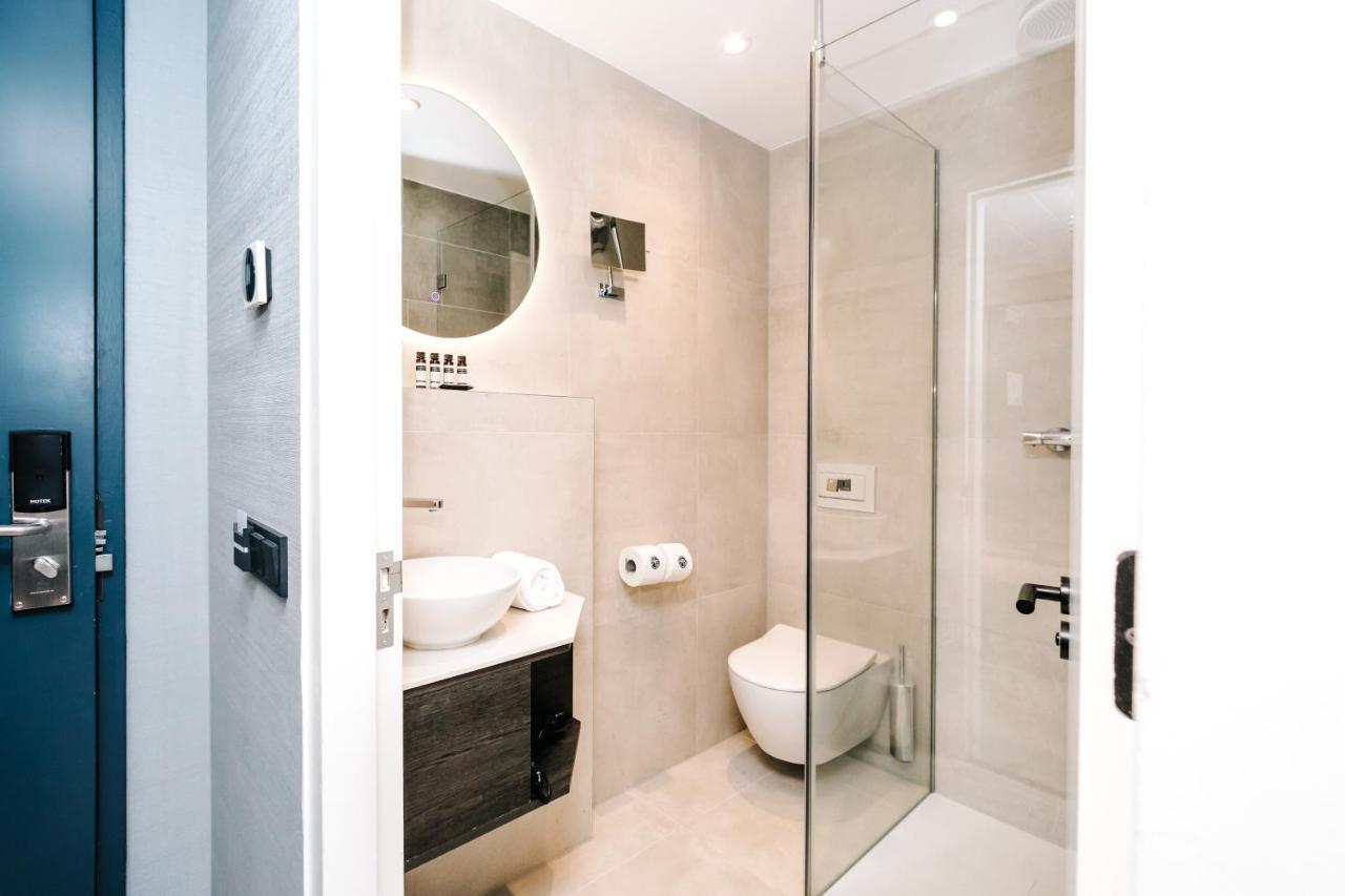 Amsterdam Hotel